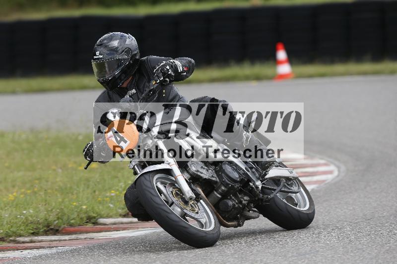 Archiv-2025/22 06.06.2025 DISCOVER the BIKE ADR/Race 3 rot/4